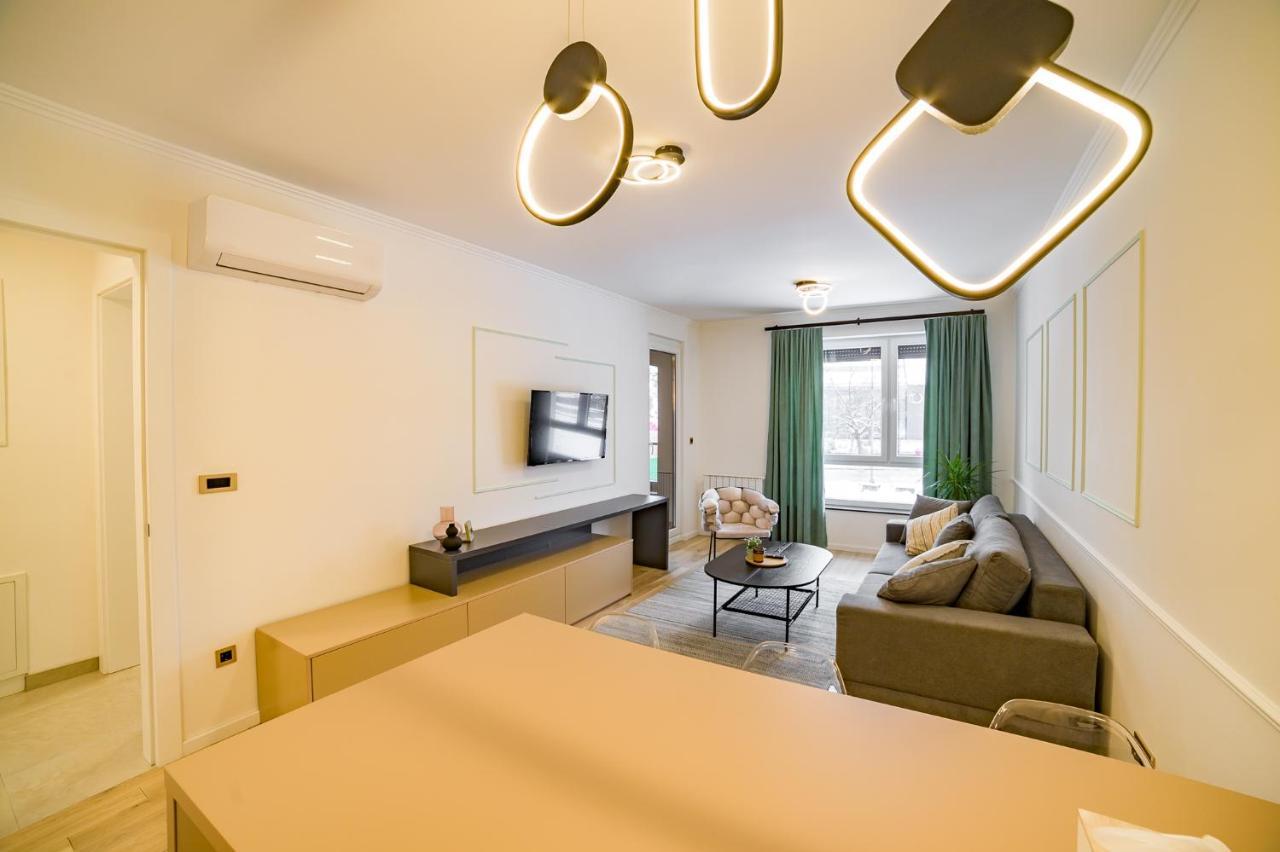 Apartman Epilux Tuzla Buitenkant foto