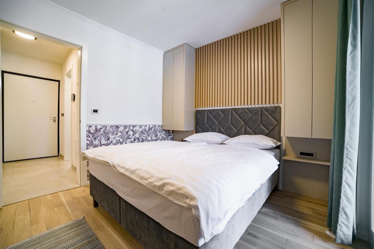 Apartman Epilux Tuzla Buitenkant foto