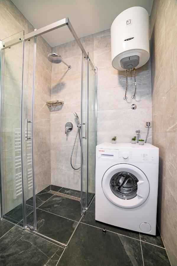 Apartman Epilux Tuzla Buitenkant foto
